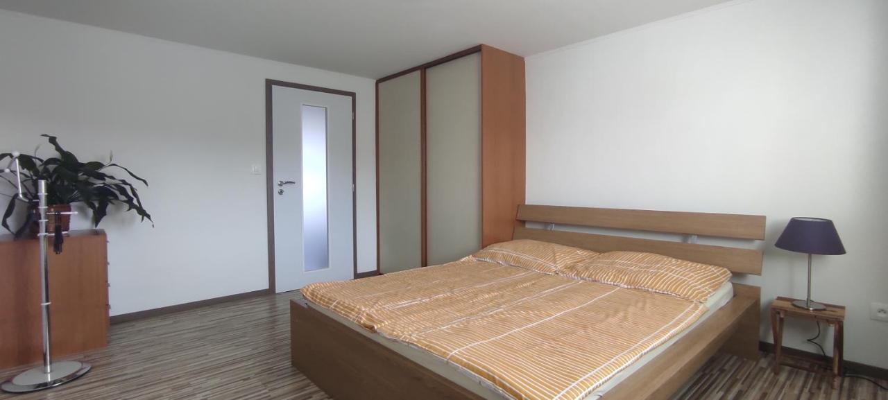 Apartman S Vyhladom Na Bojnicky Zamok Бойниці Екстер'єр фото