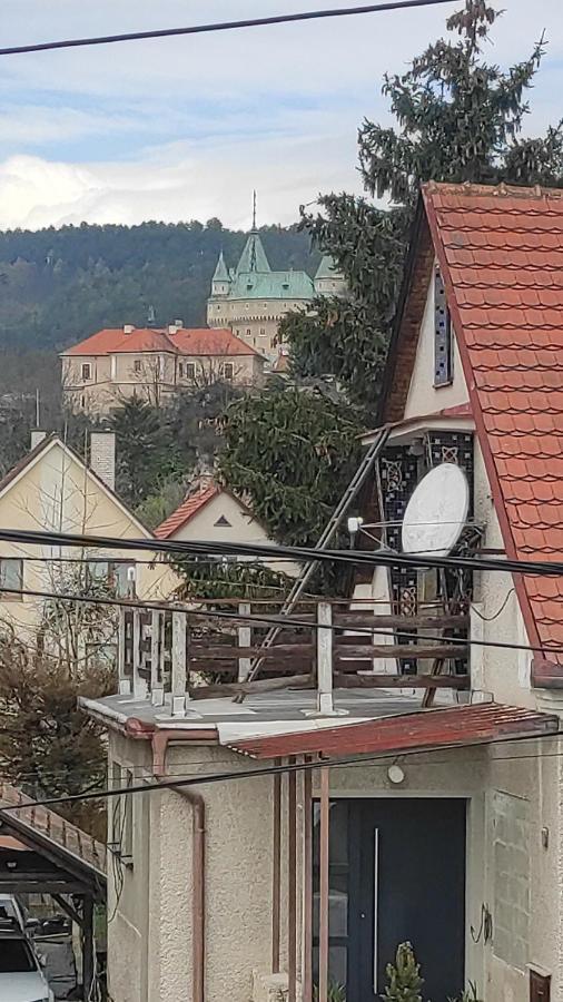 Apartman S Vyhladom Na Bojnicky Zamok Бойниці Екстер'єр фото