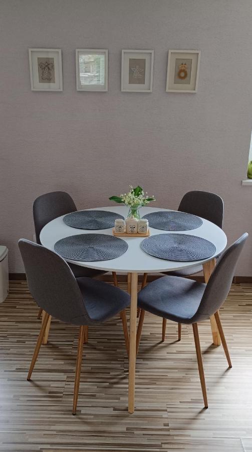 Apartman S Vyhladom Na Bojnicky Zamok Бойниці Екстер'єр фото