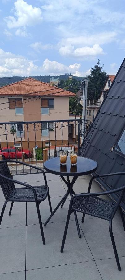 Apartman S Vyhladom Na Bojnicky Zamok Бойниці Екстер'єр фото